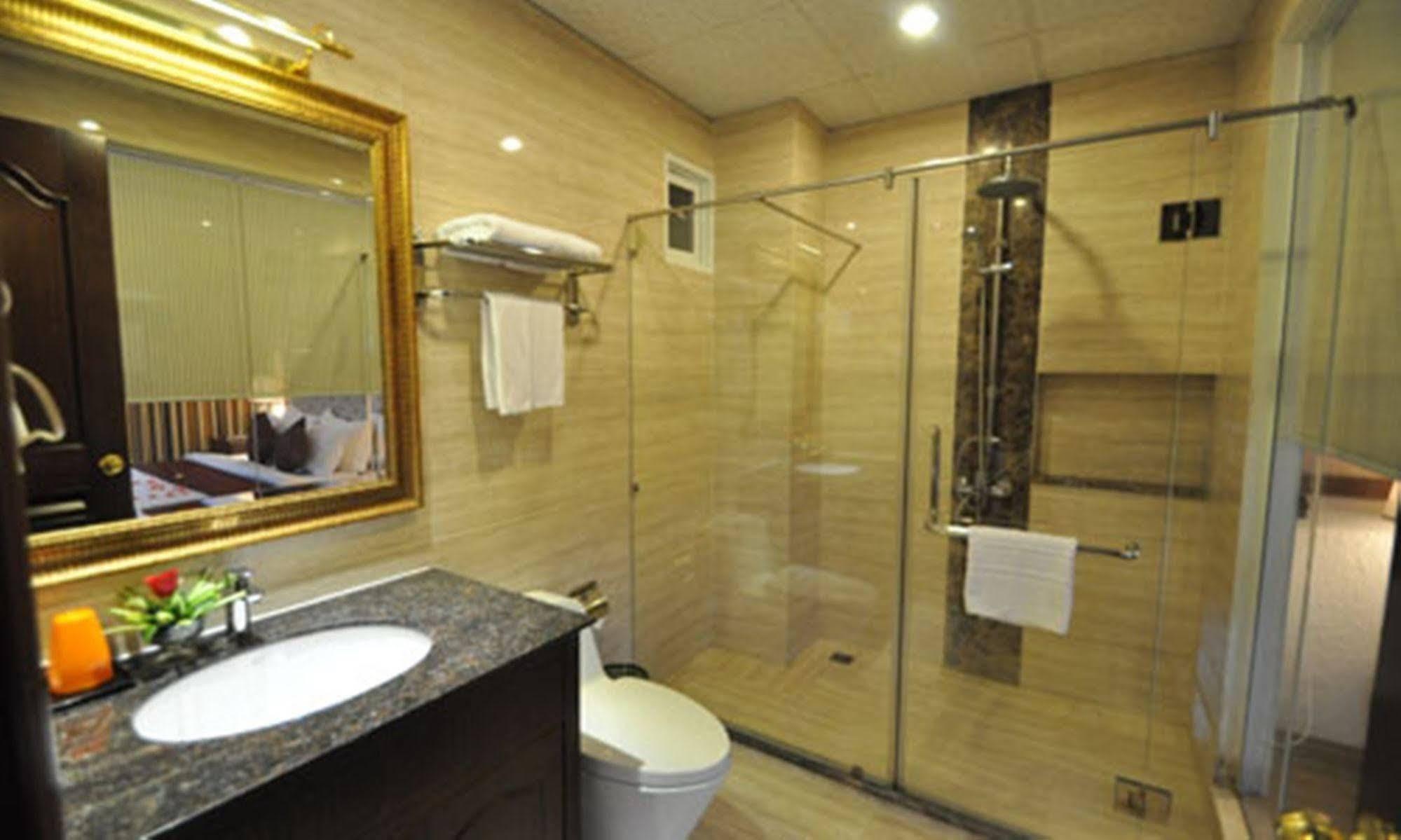 Boutique Garden Hotel Хошимін Екстер'єр фото